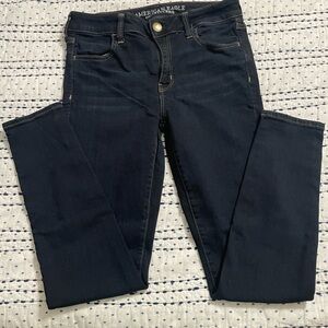 American Eagle dark wash jegging size 10